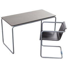 Ensemble bureau et chaises Konstantin Grcic Tubular de Thonet pour Muji 'After Breuer'