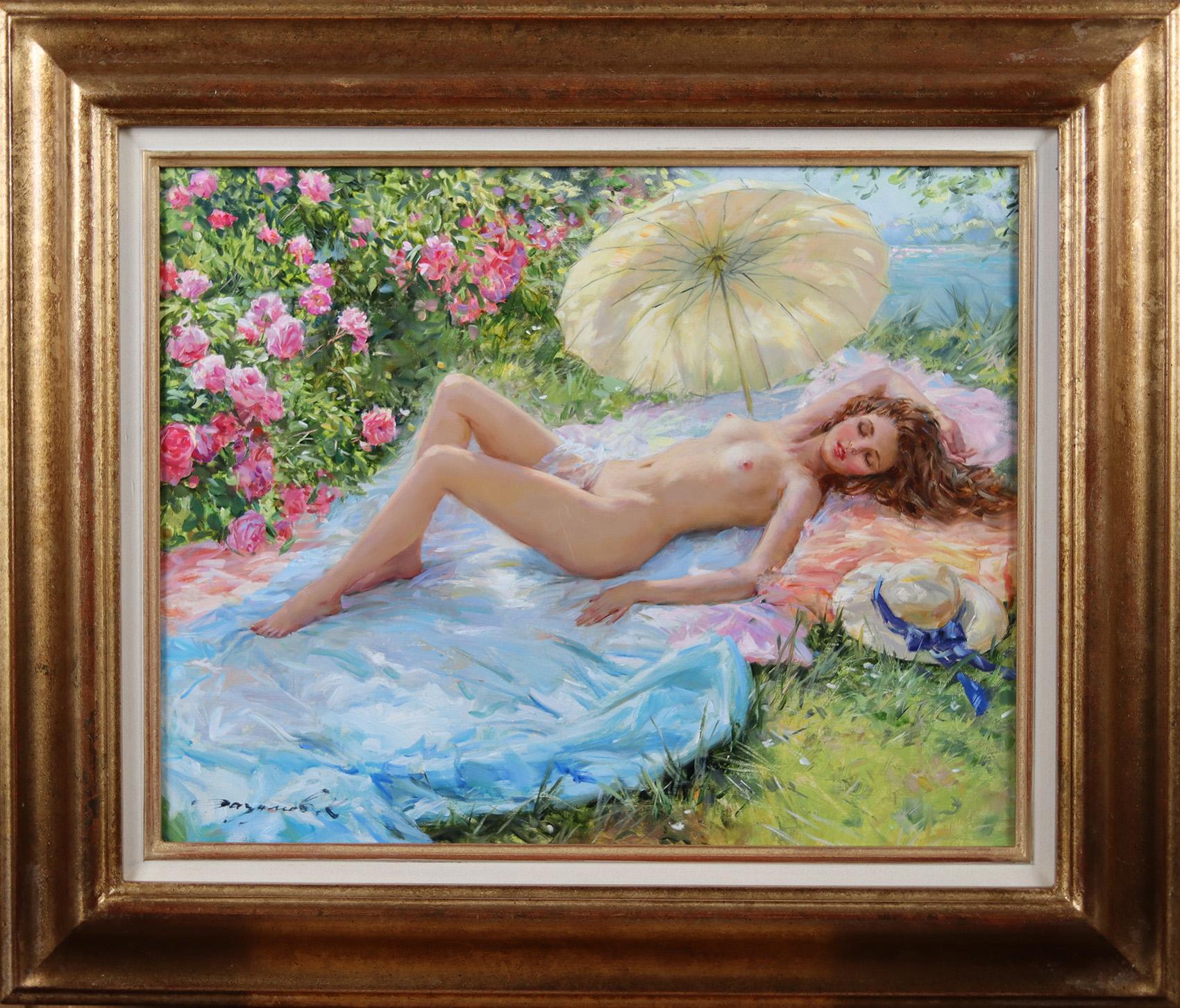 Nudo elegante sdraiato in un roseto - Painting di Konstantin Razumov 