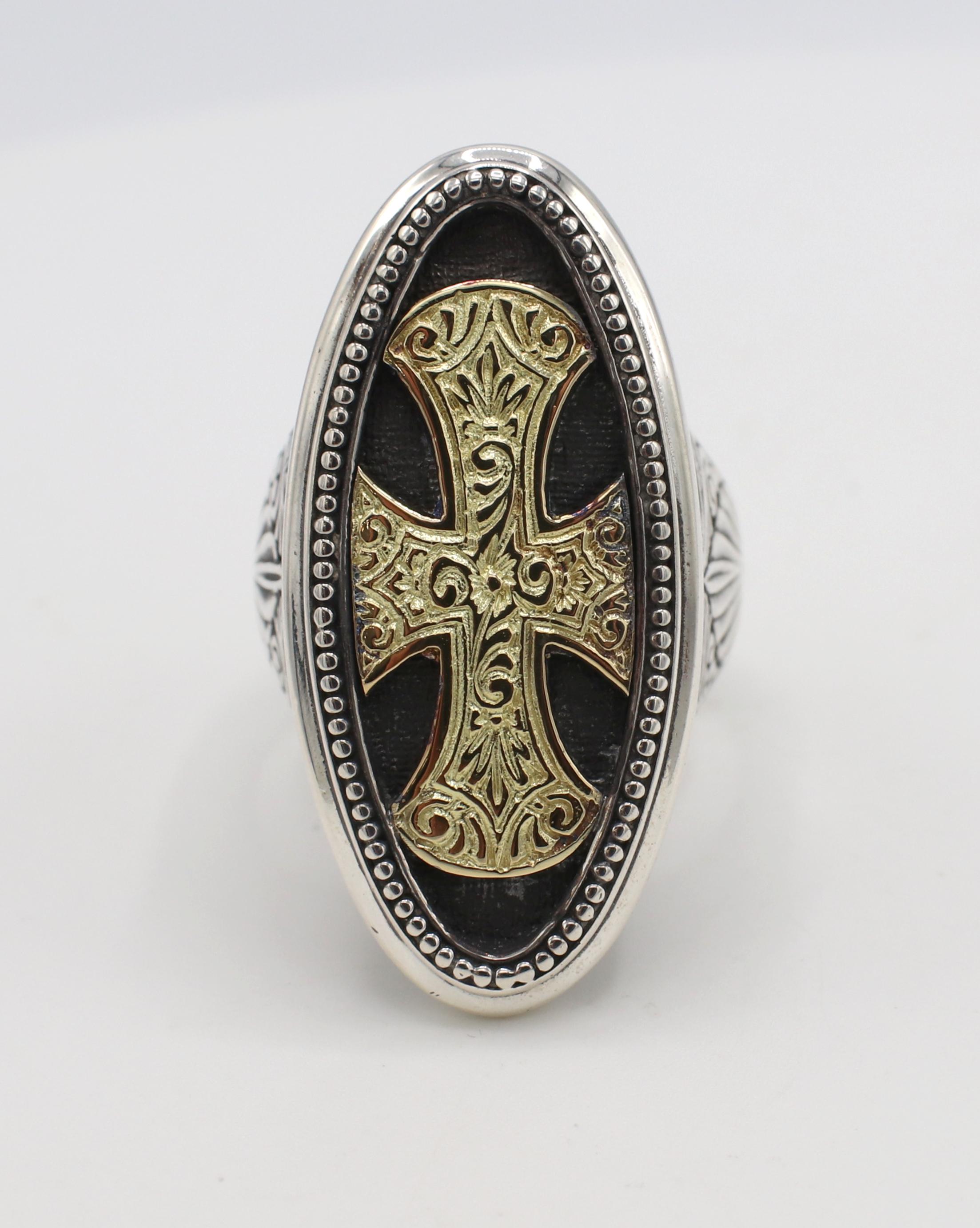 Modern Konstantino Classics Large Oval Cross Silver & Gold Cocktail Ring