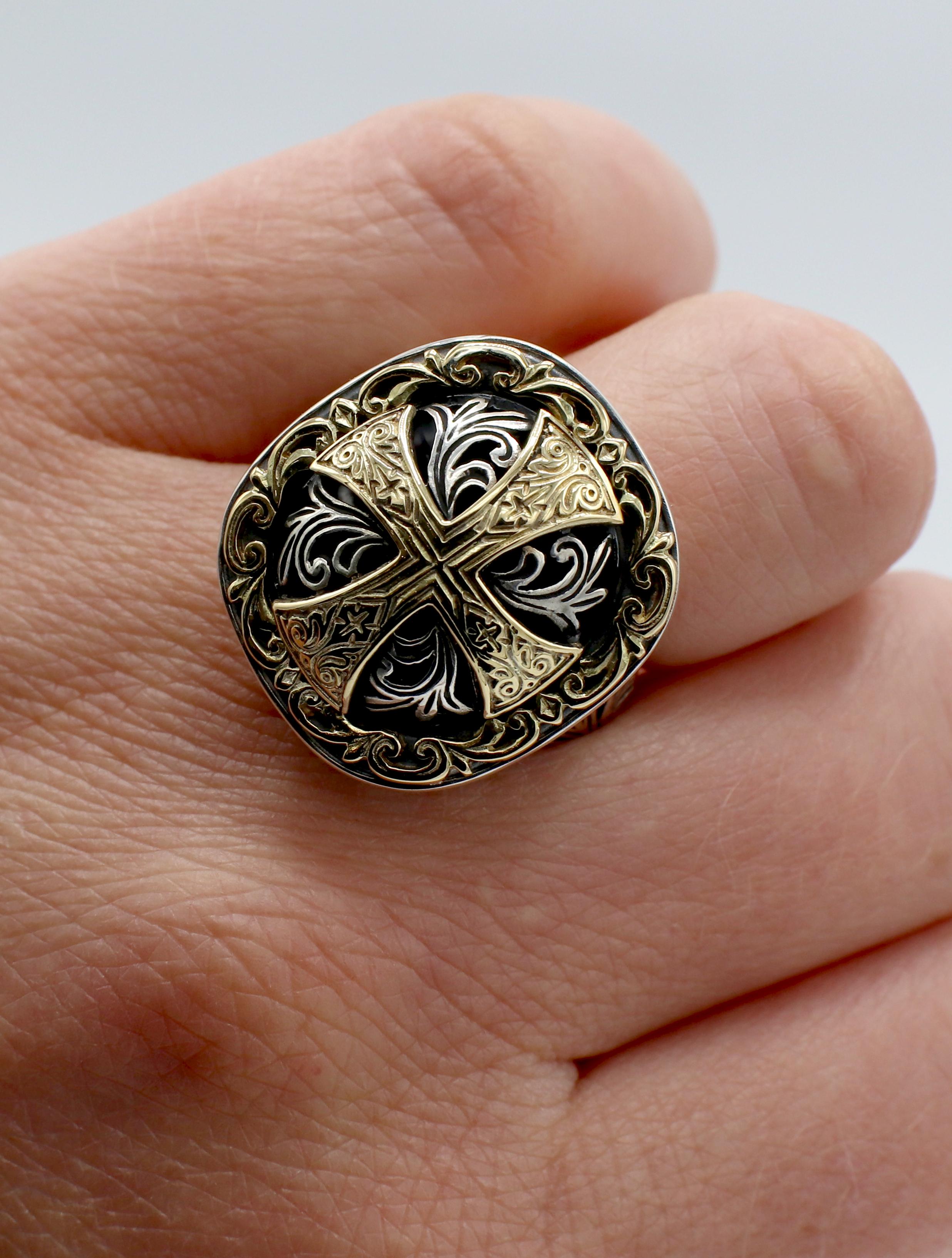 Konstantino Classics Maltese Cross Sterling Silver & 18 Karat Yellow Gold Ring In Excellent Condition In  Baltimore, MD