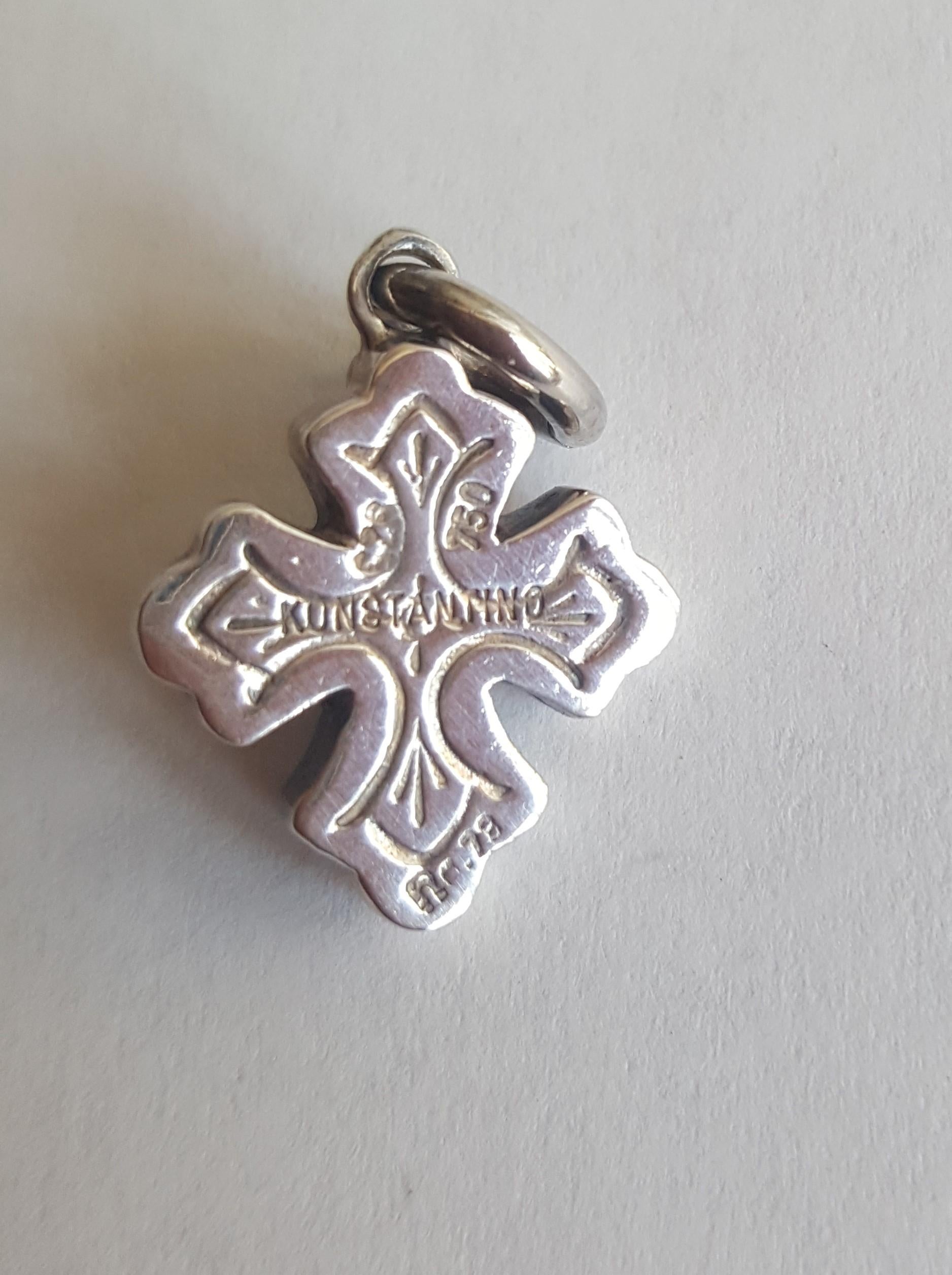 Konstantino Cross Pendant Charm, Silver and 18 Karat Gold with White Pearl In Good Condition In Rancho Santa Fe, CA
