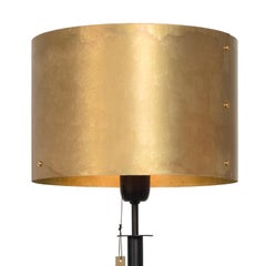 Konsthantverk Svep Table Lamp in Black Raw Brass, Scandinavian Design