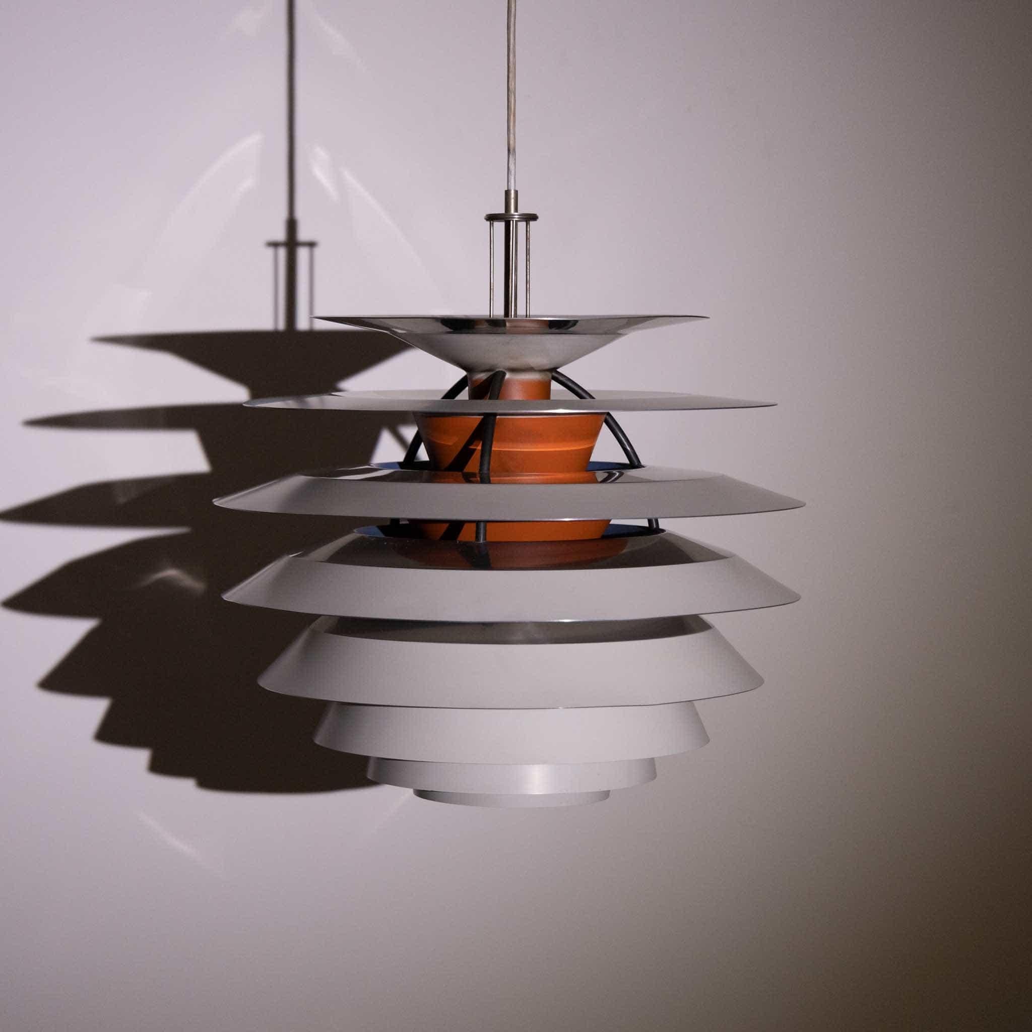 “Kontrast” by Poul Henningsen for Louis Poulsen, Italy, 1960s For Sale 3