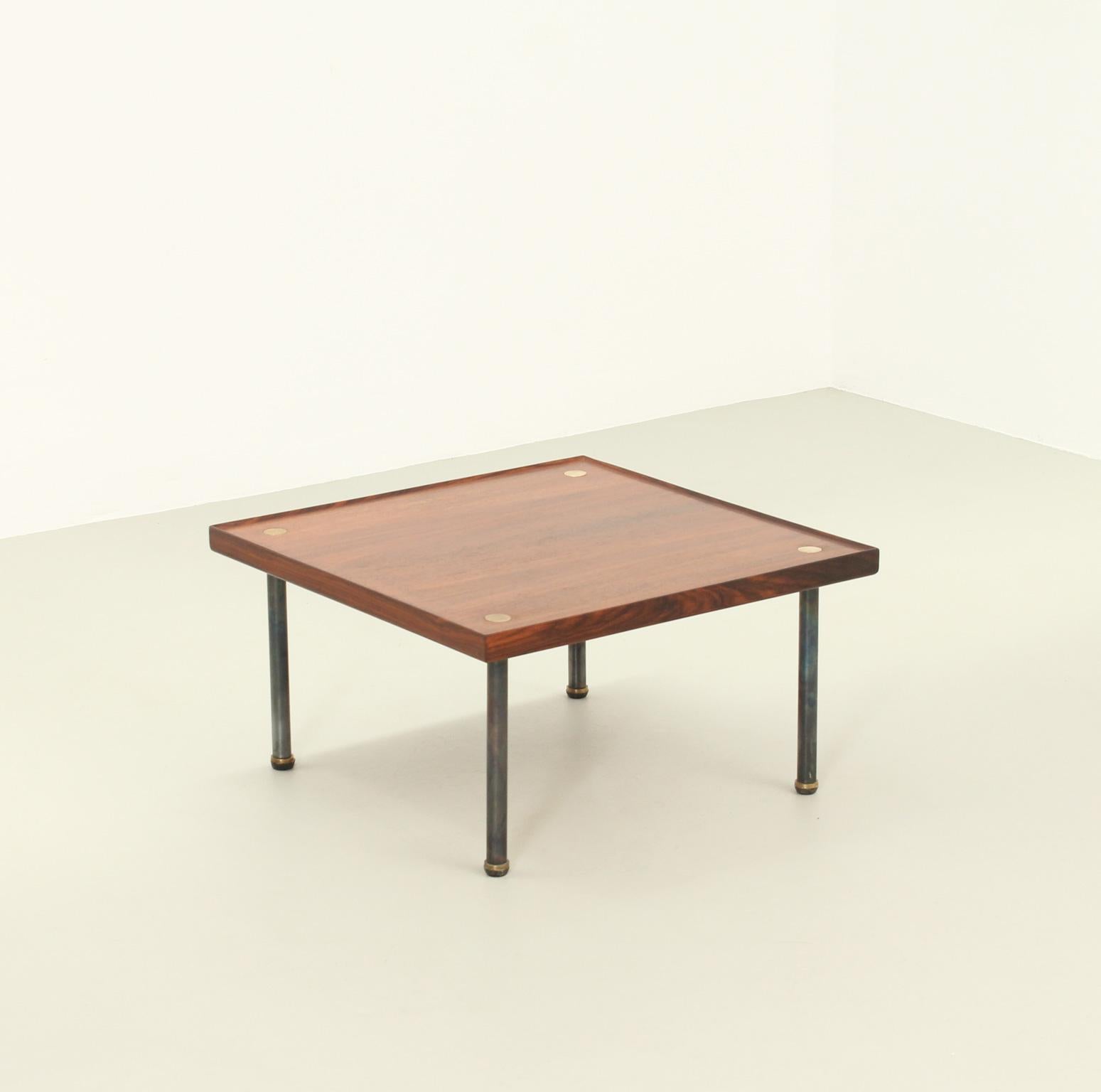 Table d'appoint Konvival de Fabrizio Bruno pour Klan, Italie en vente 4