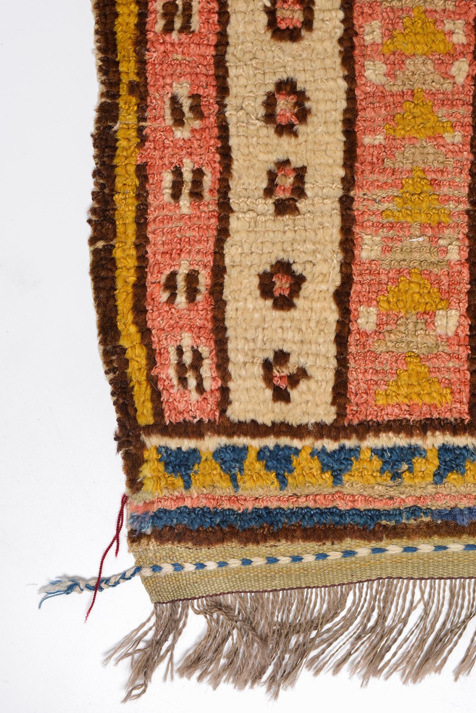  Konya Gebetsteppich, seltener antiker Teppich aus dem 19. Jahrhundert im Angebot 1