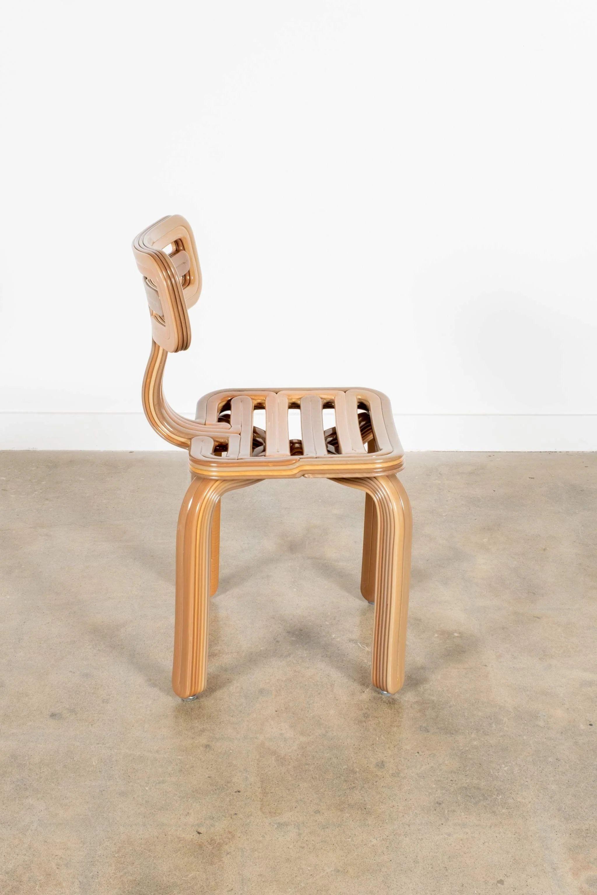 Kooij Chubby Chair in Tannin von Dirk van der Kooij im Angebot 1