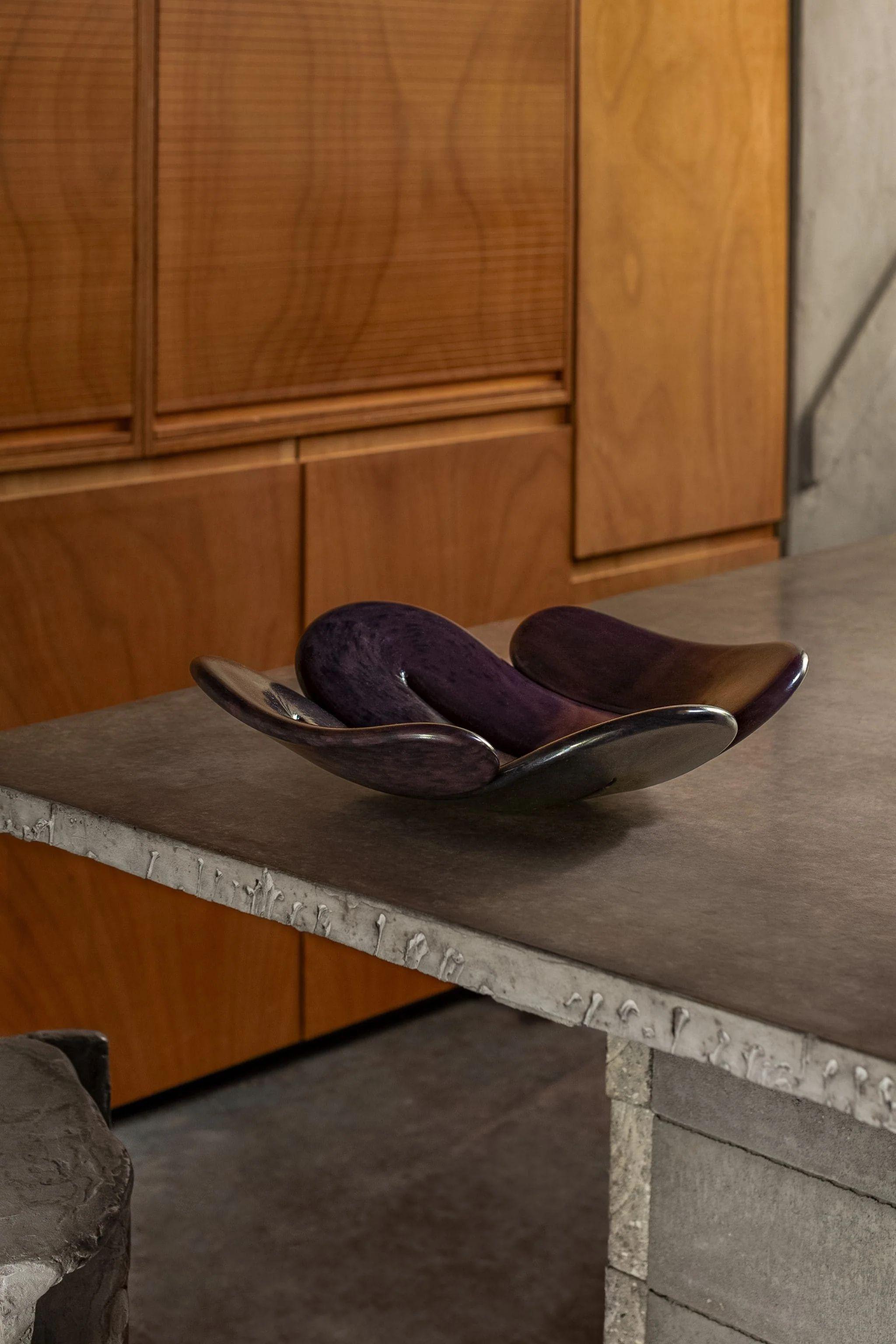 Kooij Wandel Bowl in Bramble by Dirk van der Kooij For Sale 1