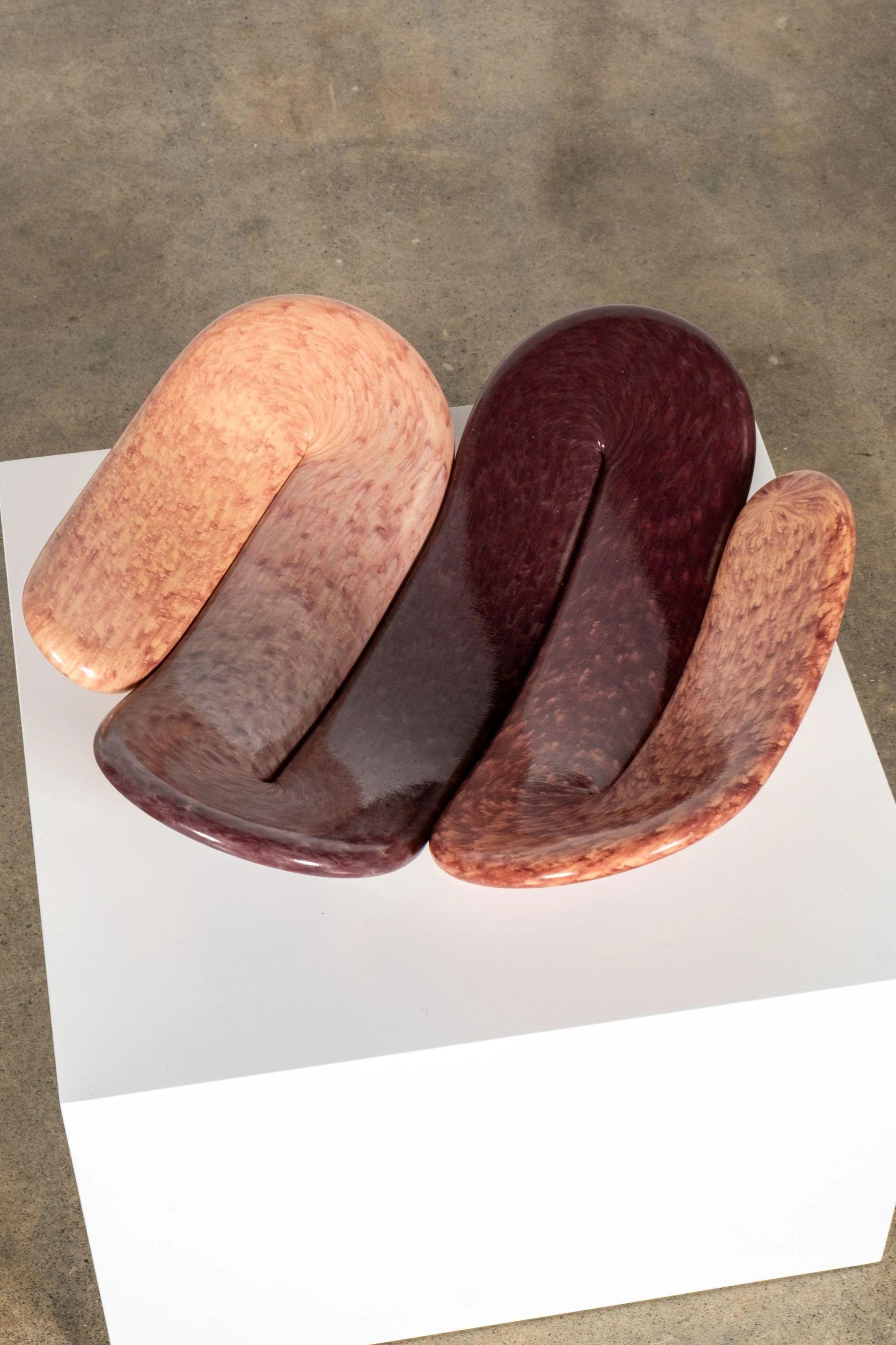 The Wandel bowl is a softly sloping, endearingly wobbly vessel. Extruded slowly from buttery recycled plastic, the bowl’s meandering lines melt together to form a shallow basin. Colour ebbs and evolves though the wide printed line. Suitable for use