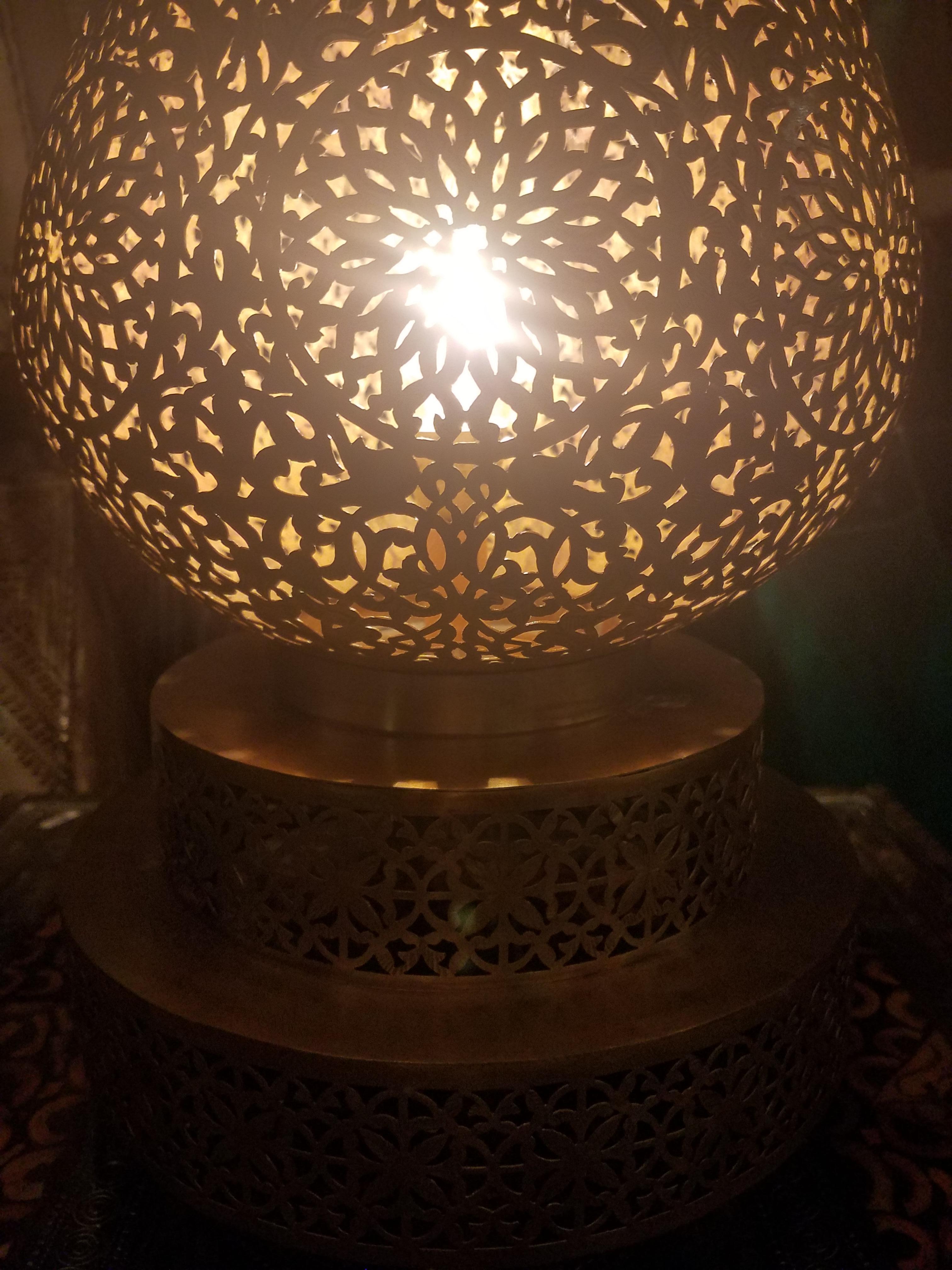 Koppa Intricate Moroccan Copper Lamp or Lantern, Table Lamp In Excellent Condition In Orlando, FL