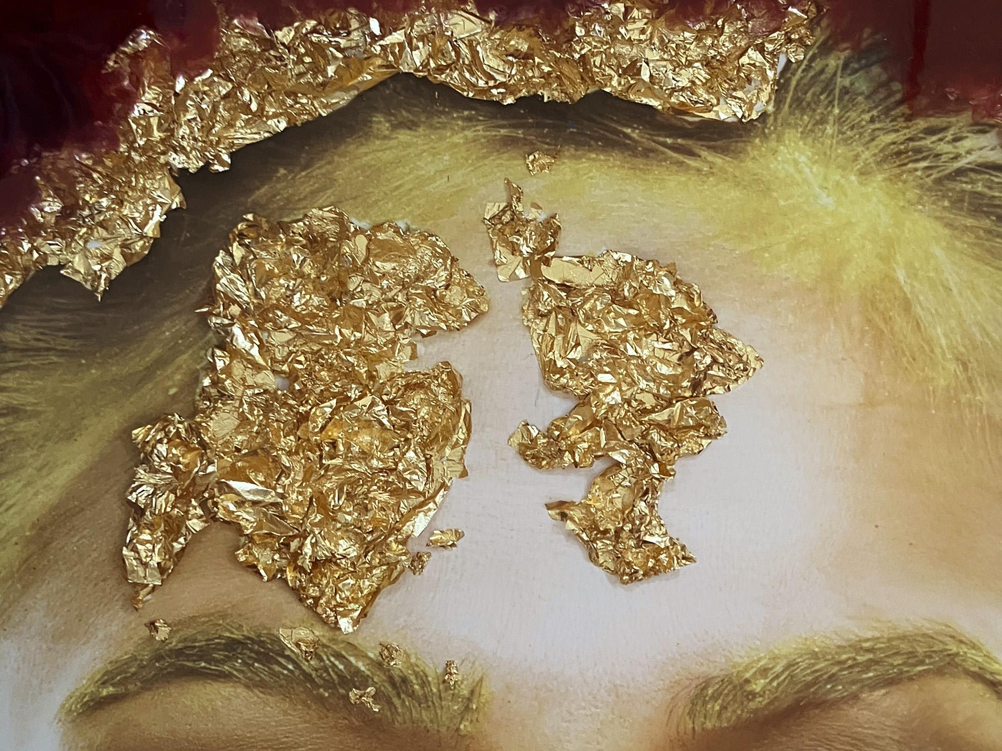 Gold Kiss 3D.  Mixed media portrait For Sale 7