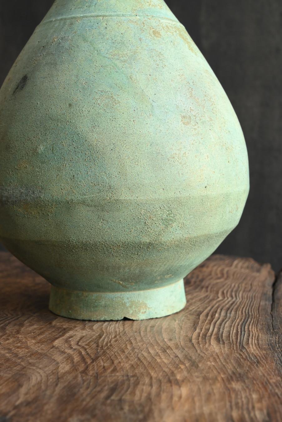 Korean Antique Bronze Vase / 12th-13th century / Wabi-Sabi Vase / Goryeo For Sale 5