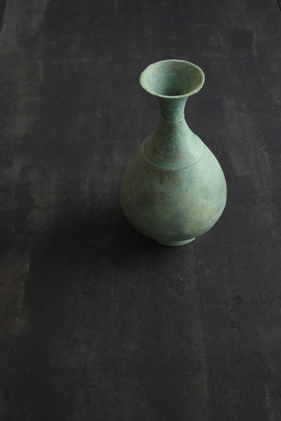 Other Korean Antique Bronze Vase / 12th-13th century / Wabi-Sabi Vase / Goryeo For Sale