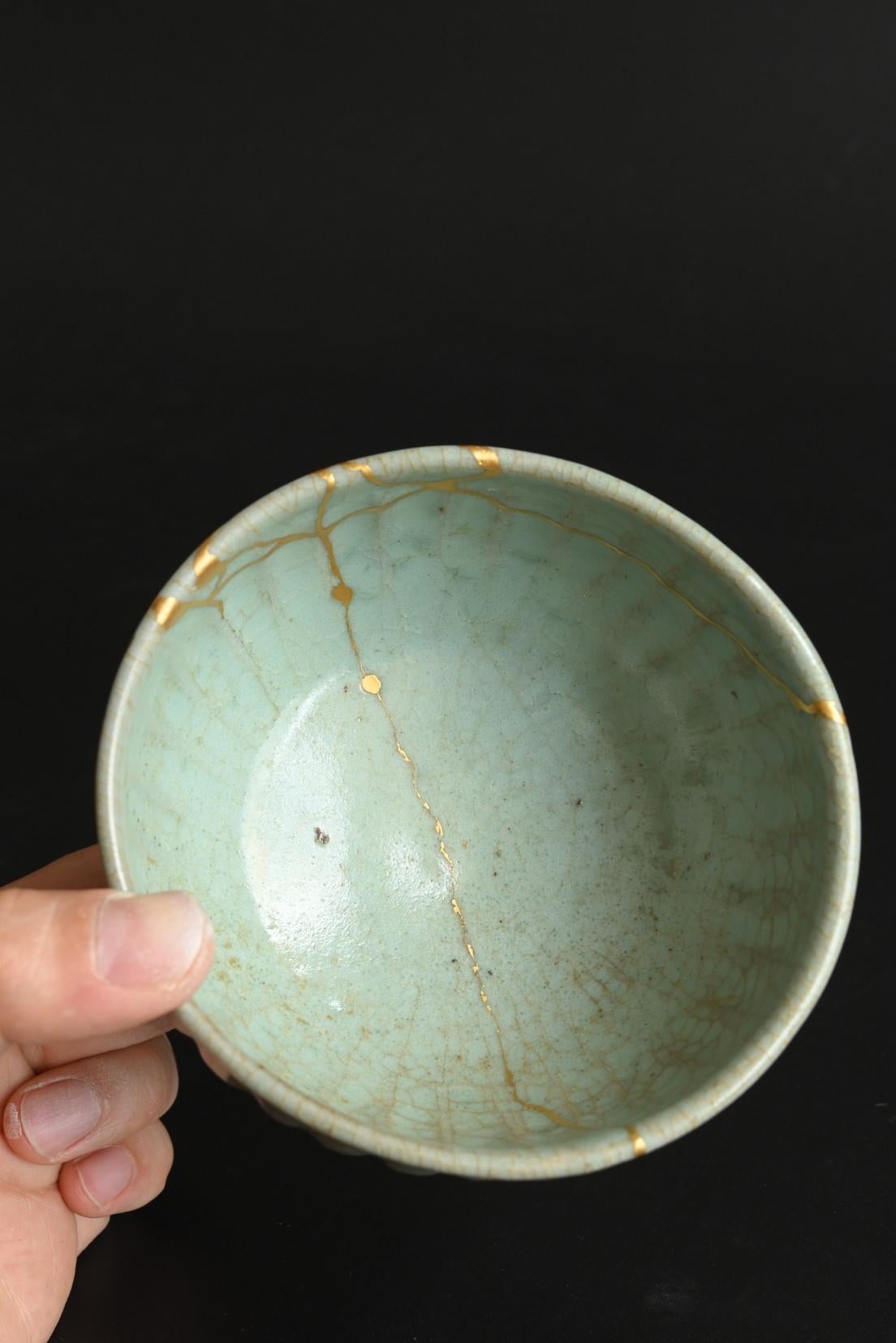 Bol à thé coréen antique en céladon / période Goryeo / vers le 12e siècle/kin-tsugi en vente 3