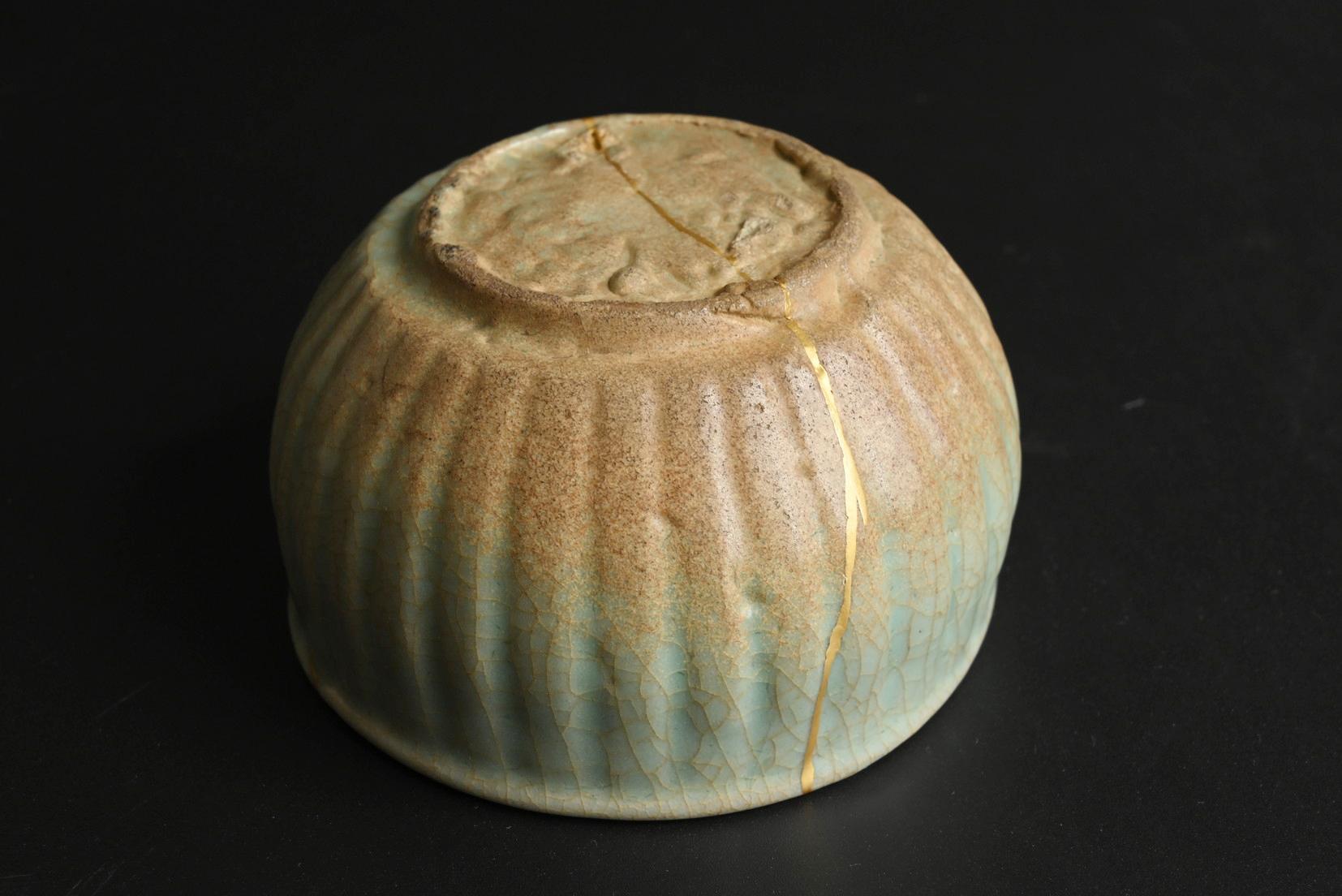 Bol à thé coréen antique en céladon / période Goryeo / vers le 12e siècle/kin-tsugi en vente 8
