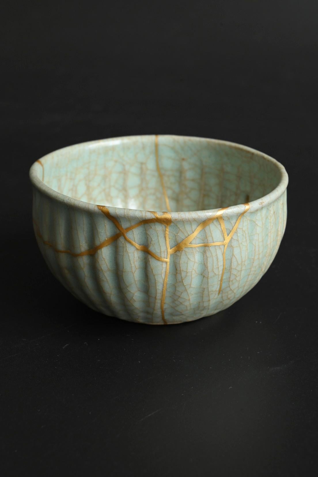 Bol à thé coréen antique en céladon / période Goryeo / vers le 12e siècle/kin-tsugi en vente 1