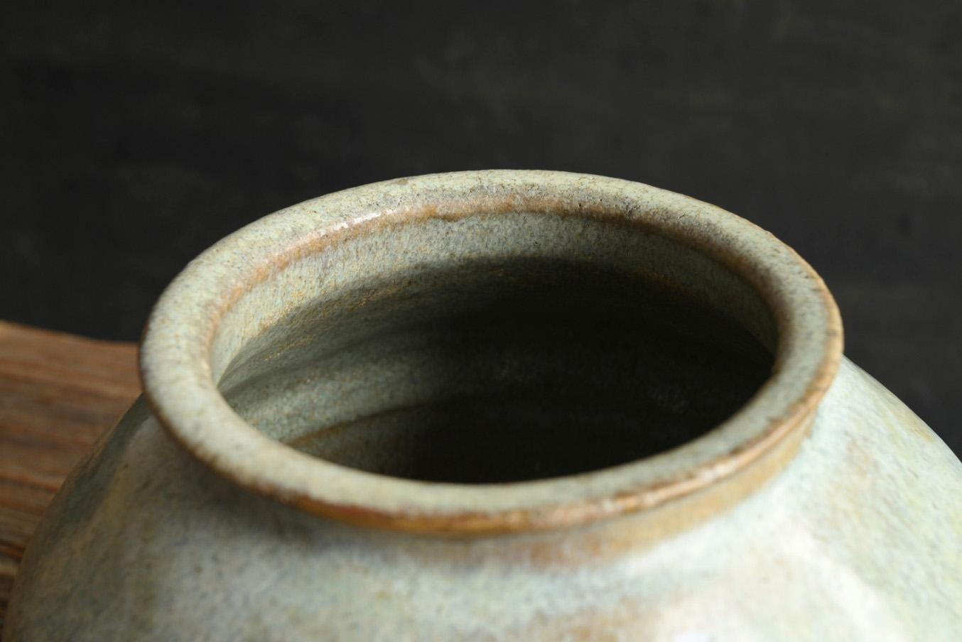 Korean antique pottery jar/17th-19th century/Beautiful glazed /Joseon Dynasty For Sale 2
