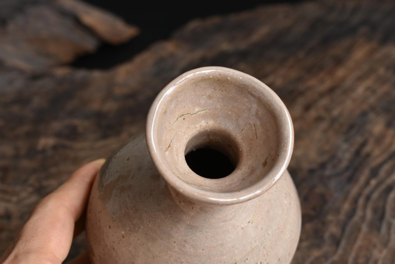 Korean Antique Pottery / Joseon Dynasty 18th Century / Beautiful Glazed Bottle 2
