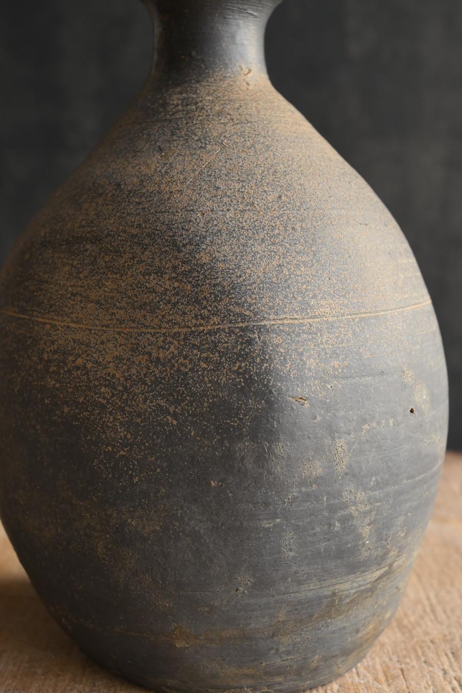 Koreanische antike Keramikvase/10. Jahrhundert/Wabi-Sabi-Vase/Goryeo-Periode im Angebot 6