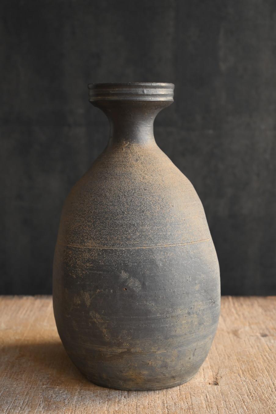 Koreanische antike Keramikvase/10. Jahrhundert/Wabi-Sabi-Vase/Goryeo-Periode im Zustand „Gut“ im Angebot in Sammu-shi, Chiba