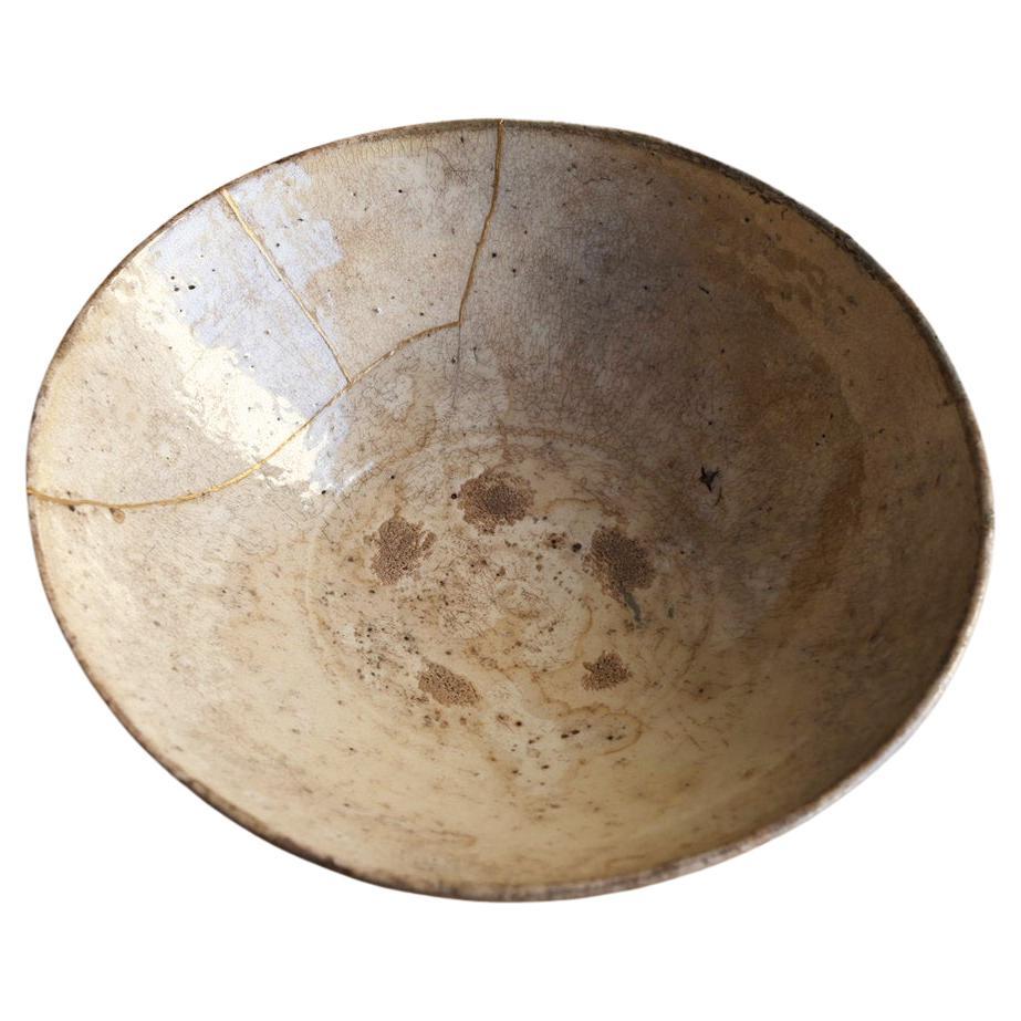 Koreanische antike Wabisabi-Teeschale aus Keramik/Joseon-Periode/15. JahrhundertKintsugi