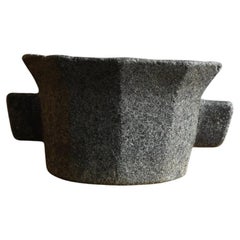 Bol coréen antique en pierre / 19e siècle / Objects for Objects / Dynastie Joseon
