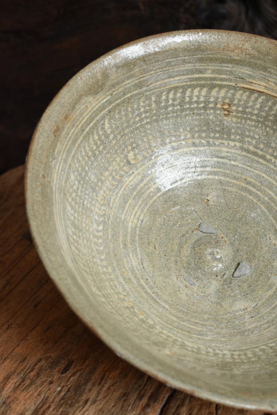 Korean antique tea bowl/15th-16th century/ Joseon Dynasty / Wabi Sabi Tea Bowl 2