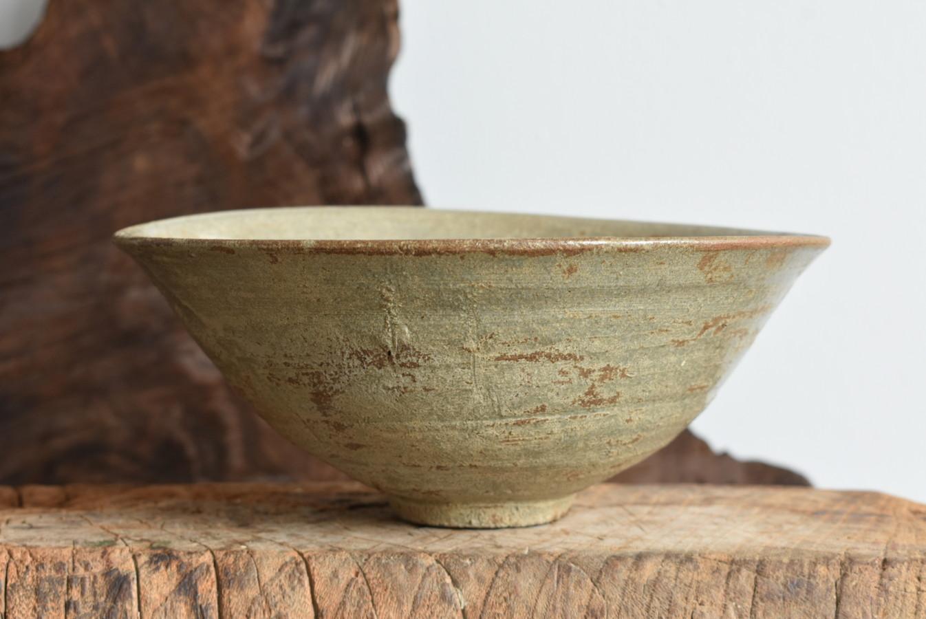 Other Korean antique tea bowl/15th-16th century/ Joseon Dynasty / Wabi Sabi Tea Bowl