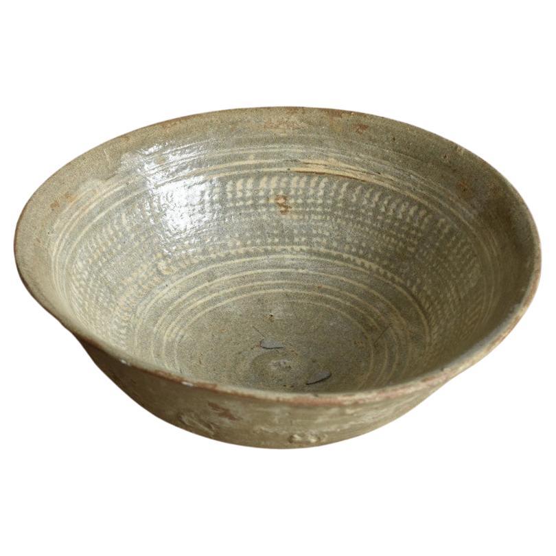 Korean antique tea bowl/15th-16th century/ Joseon Dynasty / Wabi Sabi Tea Bowl