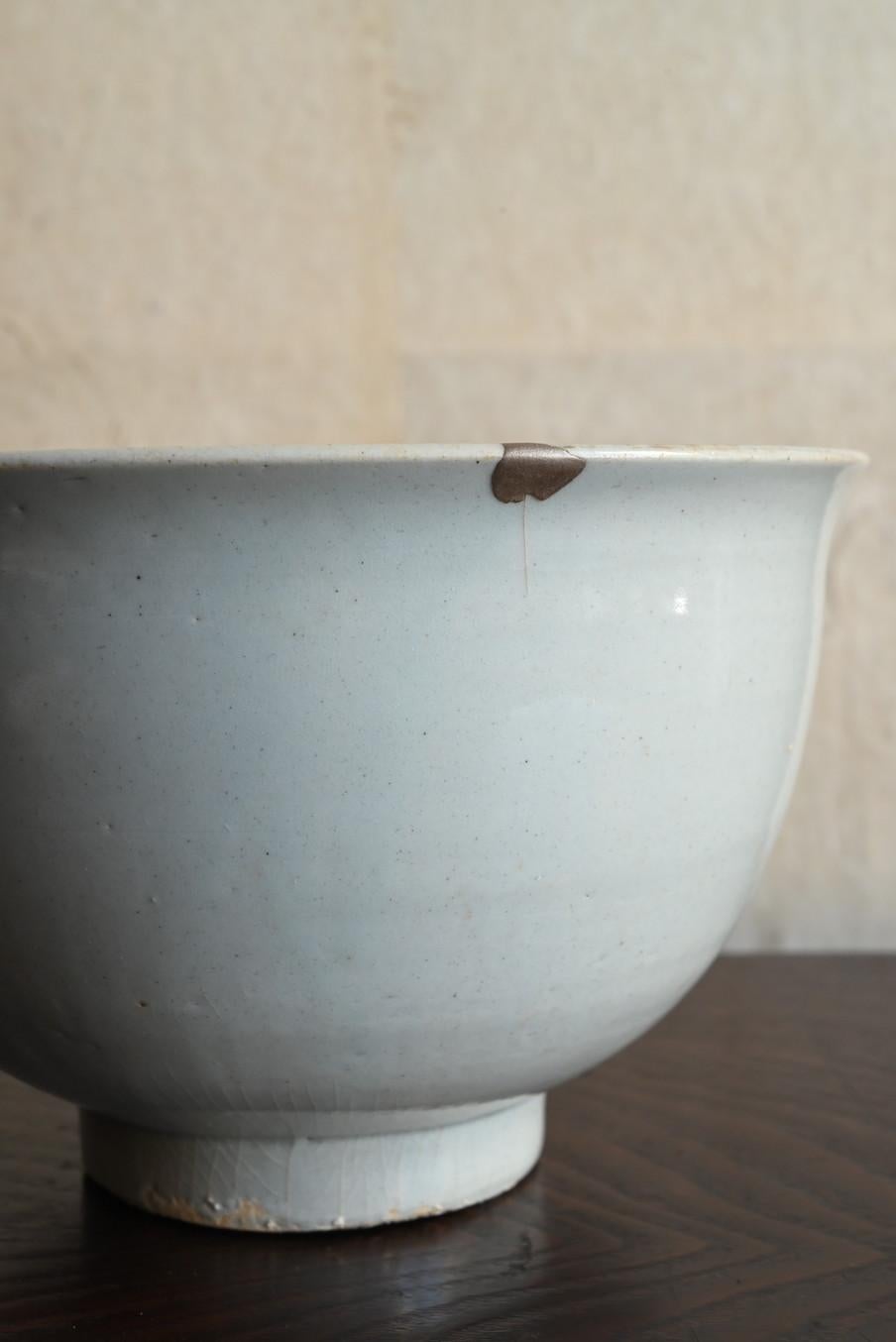 Korean antique white porcelain bowl/Joseon Dynasty/15th to 19th century 3