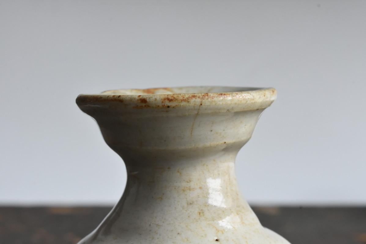 Korean Antique White Porcelain Pot / 18-19th Century / Wabi-Sabi Pottery 2