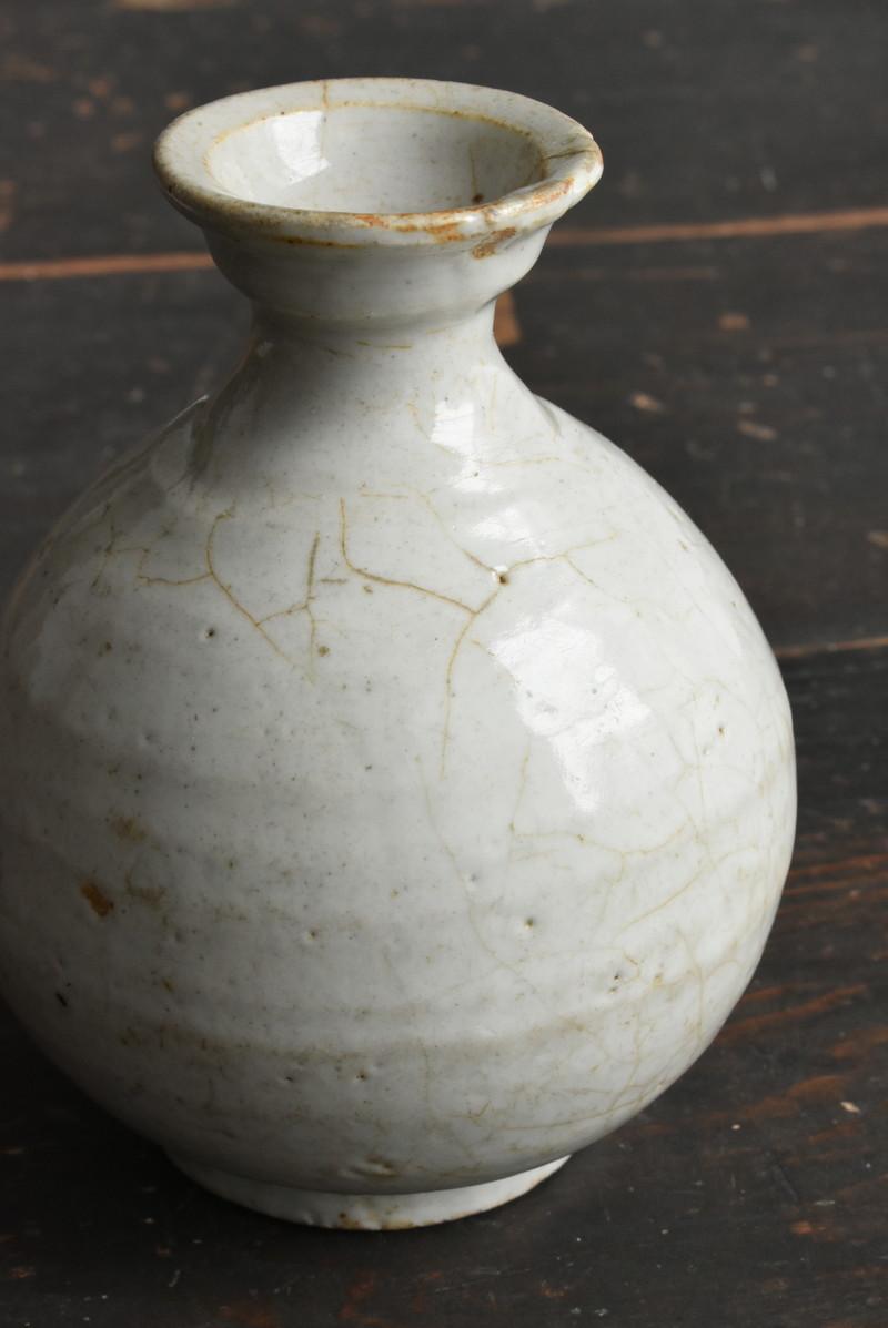 Korean Antique White Porcelain Pot / 18-19th Century / Wabi-Sabi Pottery 3