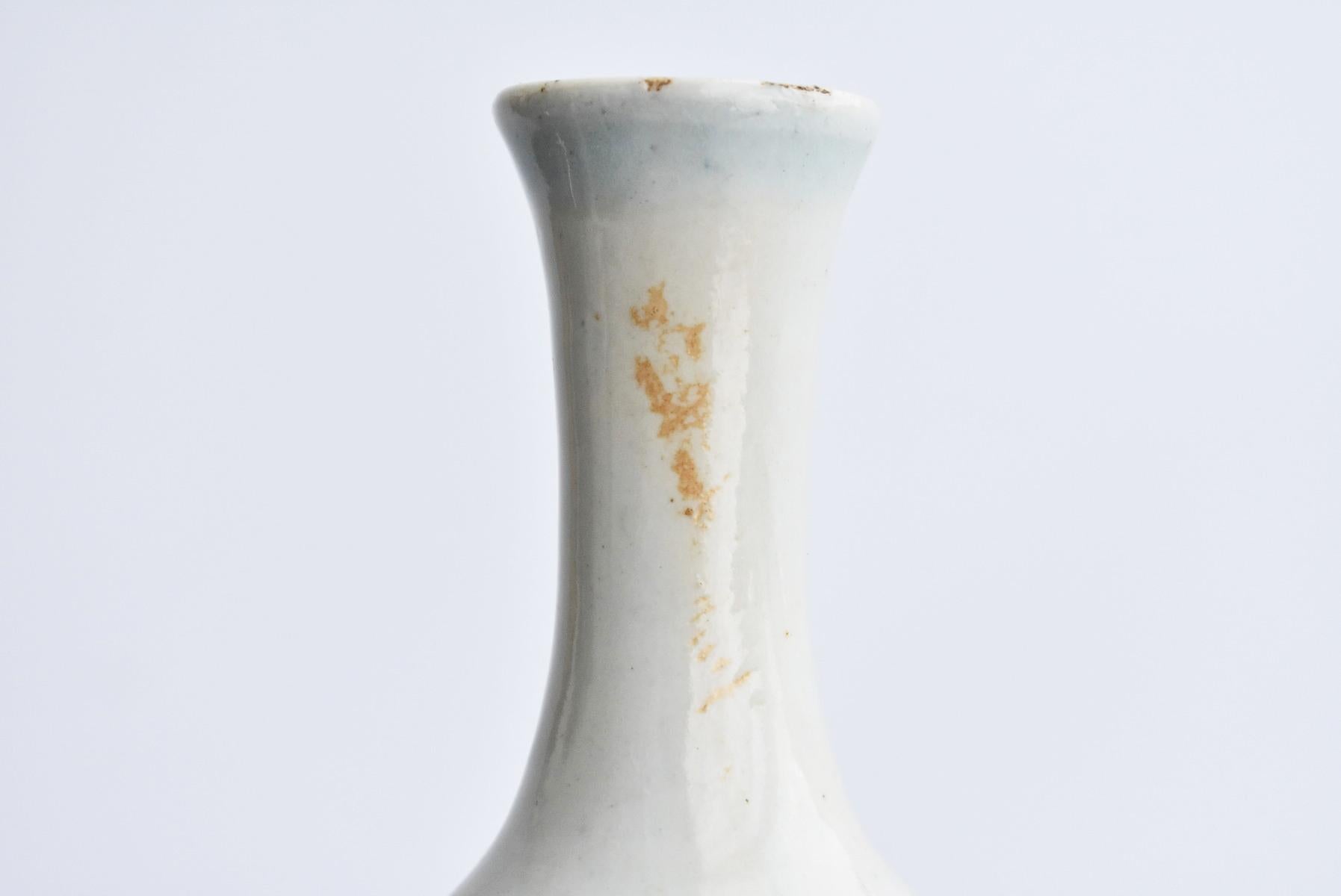 18th Century and Earlier Korean Antiques 'Late Lee Dynasty' / White Porcelain Kanji Dyed Vase/Sake Bottle