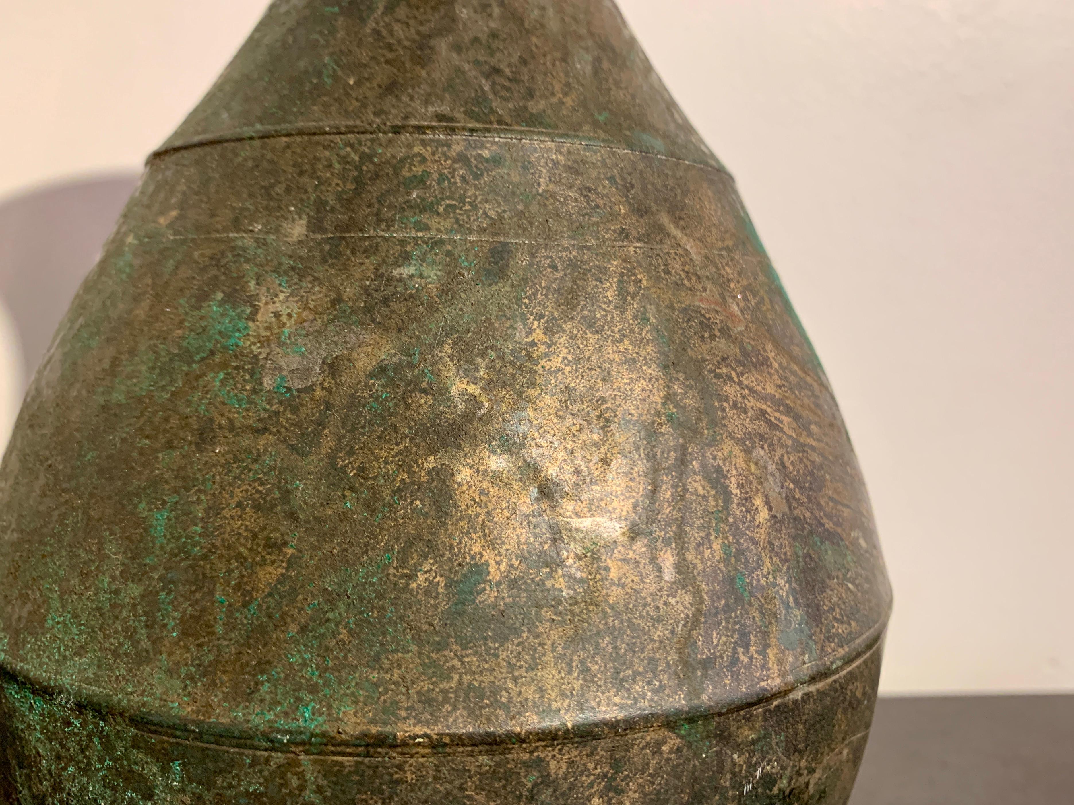 Korean Bronze Bottle Vase, Goryeo Dynasty, 11th/12th Century, Korea For Sale 4