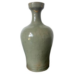 Korean Caledon Vase Bottle with Kintsugi Repair Goryeo Dynasty