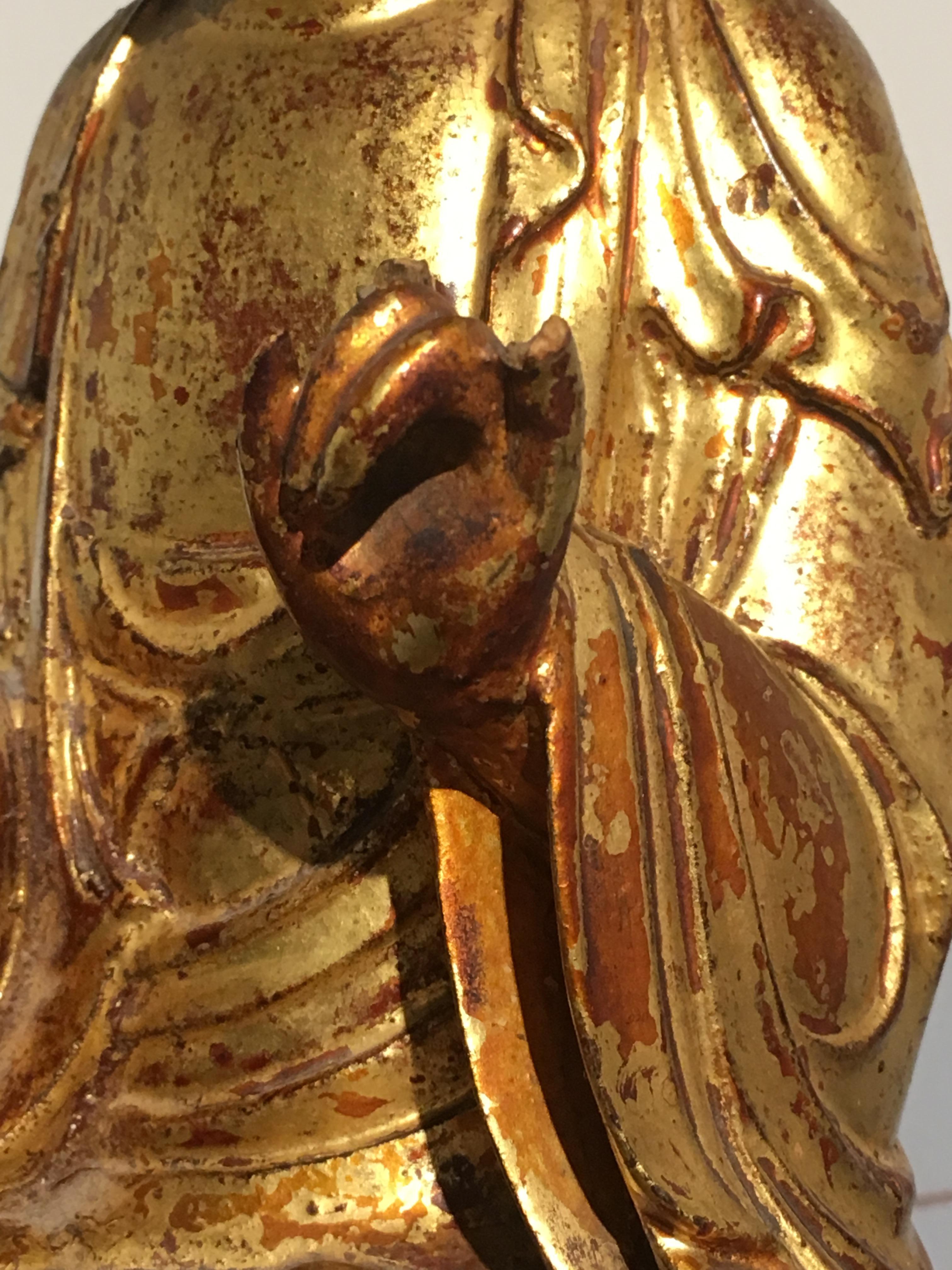 Bouddha coréen en bois sculpté et doré:: dynastie Joseon:: 19e siècle en vente 3