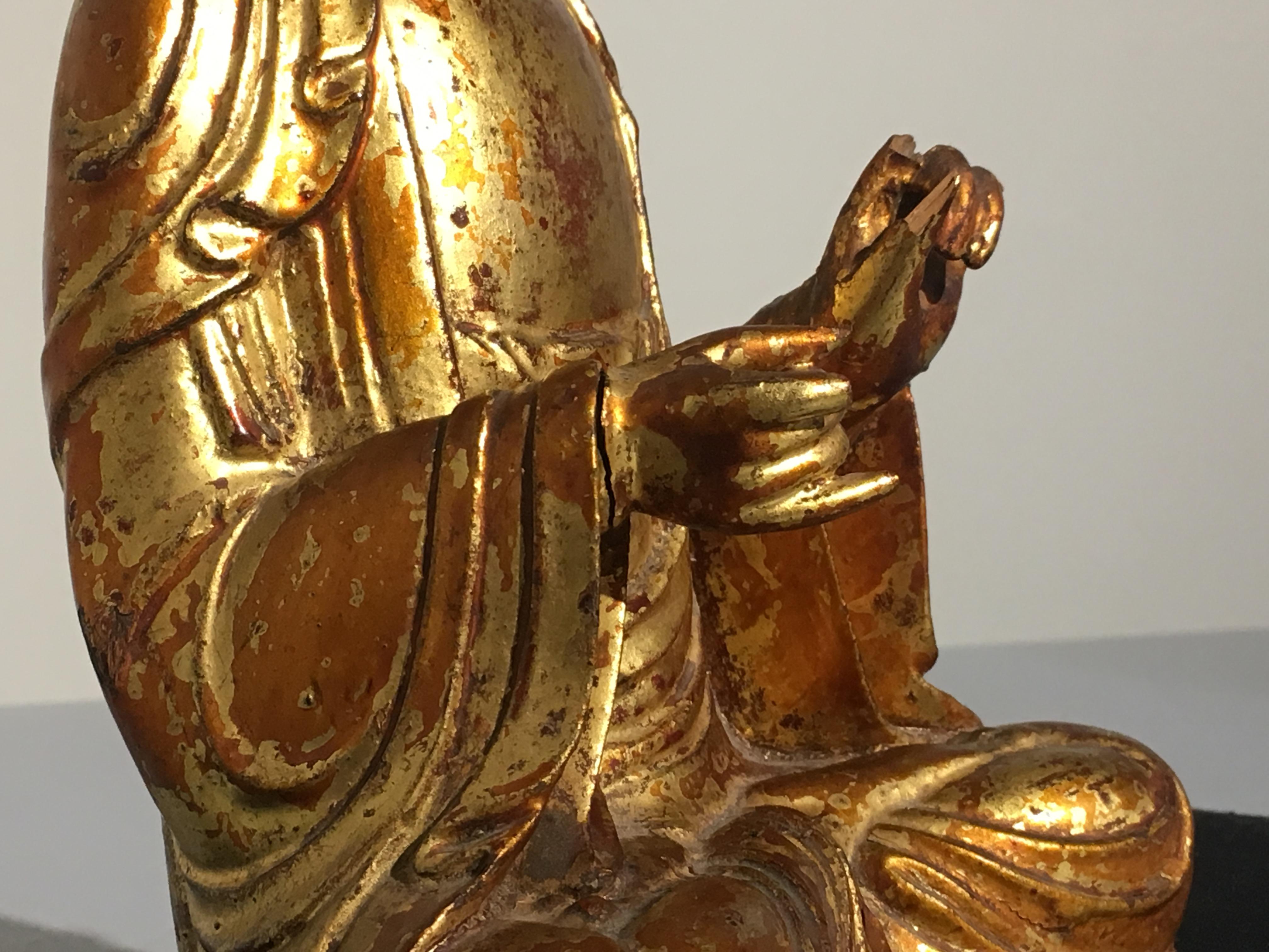Bouddha coréen en bois sculpté et doré:: dynastie Joseon:: 19e siècle en vente 2