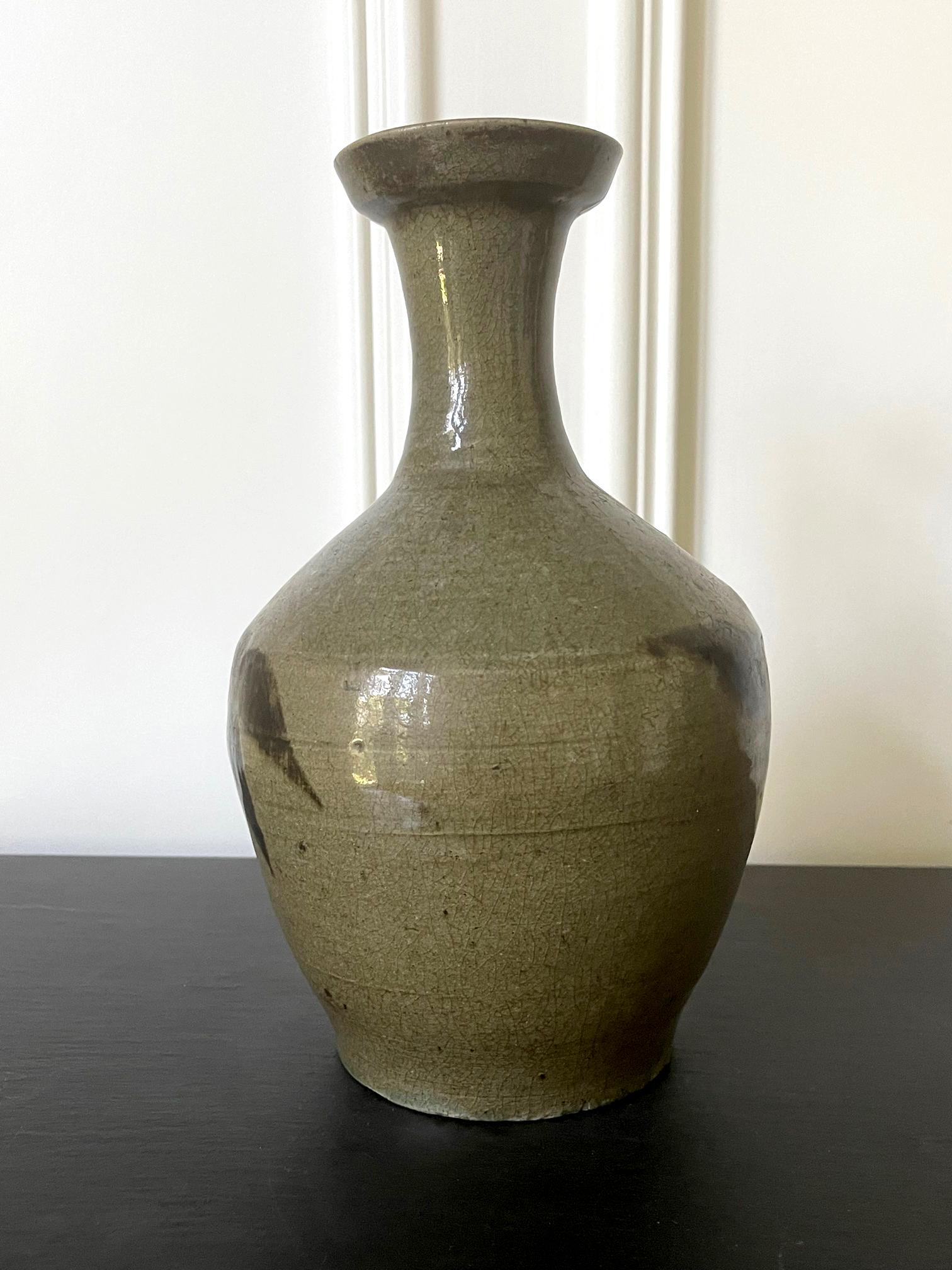 korean ceramic vase
