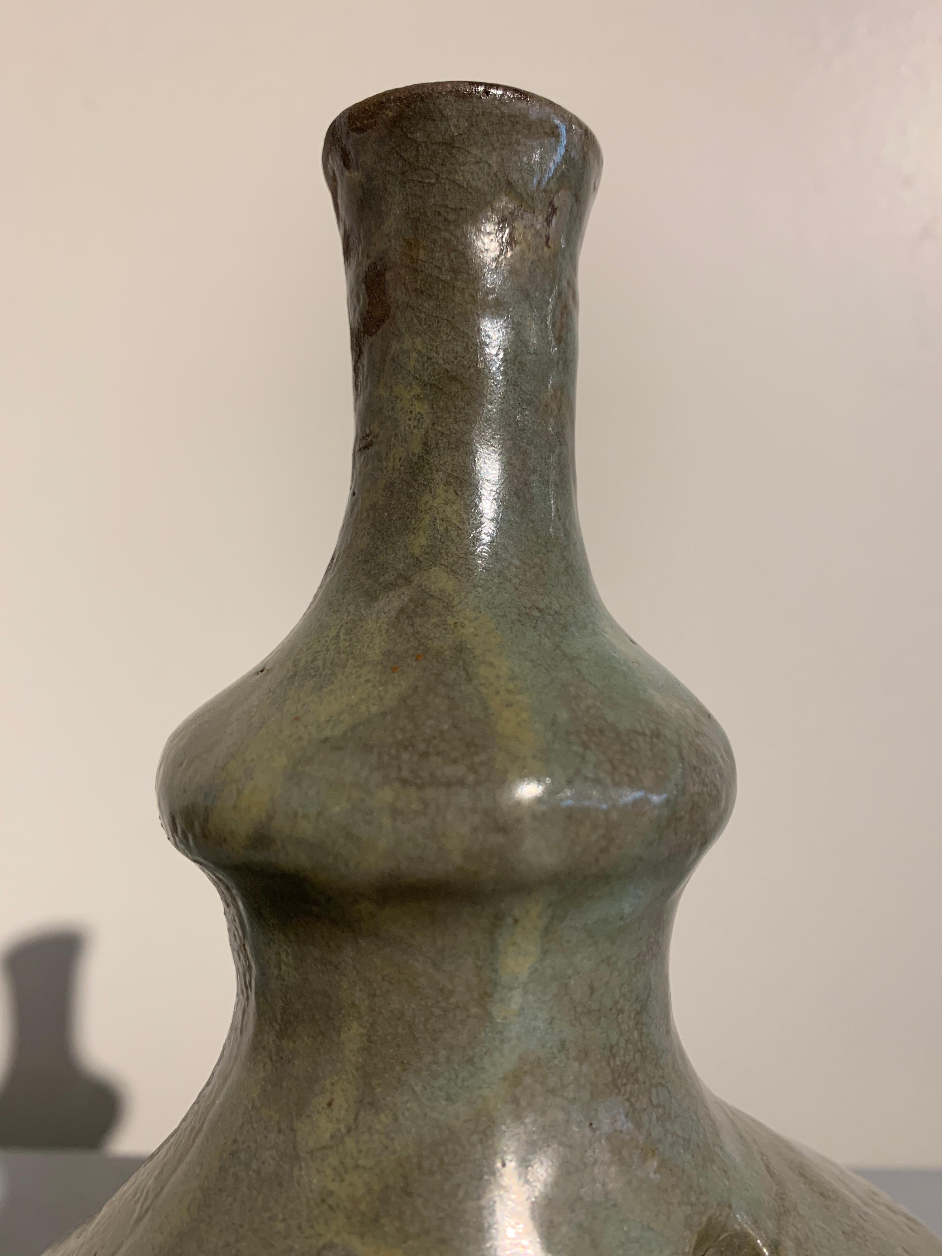 kundika bottle