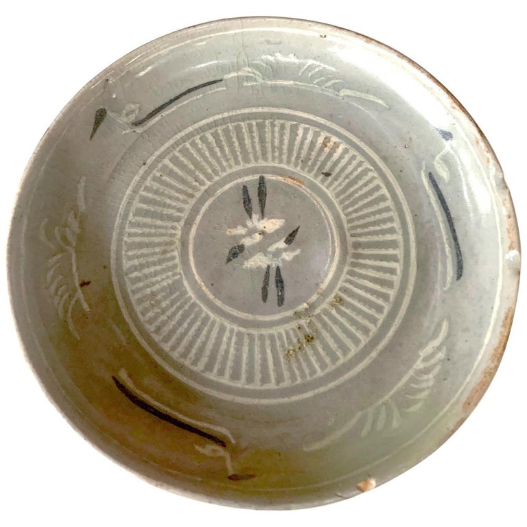 Korean Celadon Inlay Plate Goryeo Period For Sale at 1stDibs