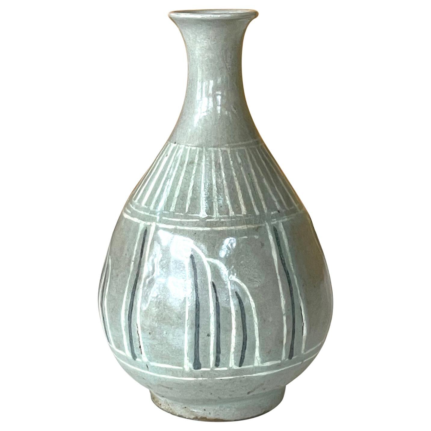 Korean Celadon Inlay Vase Goryeo Dynasty For Sale