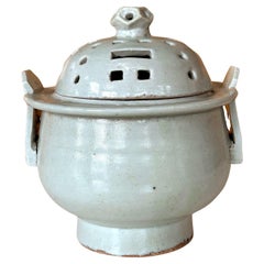 Bruciatore di incenso rituale coreano in celadon della dinastia Joseon