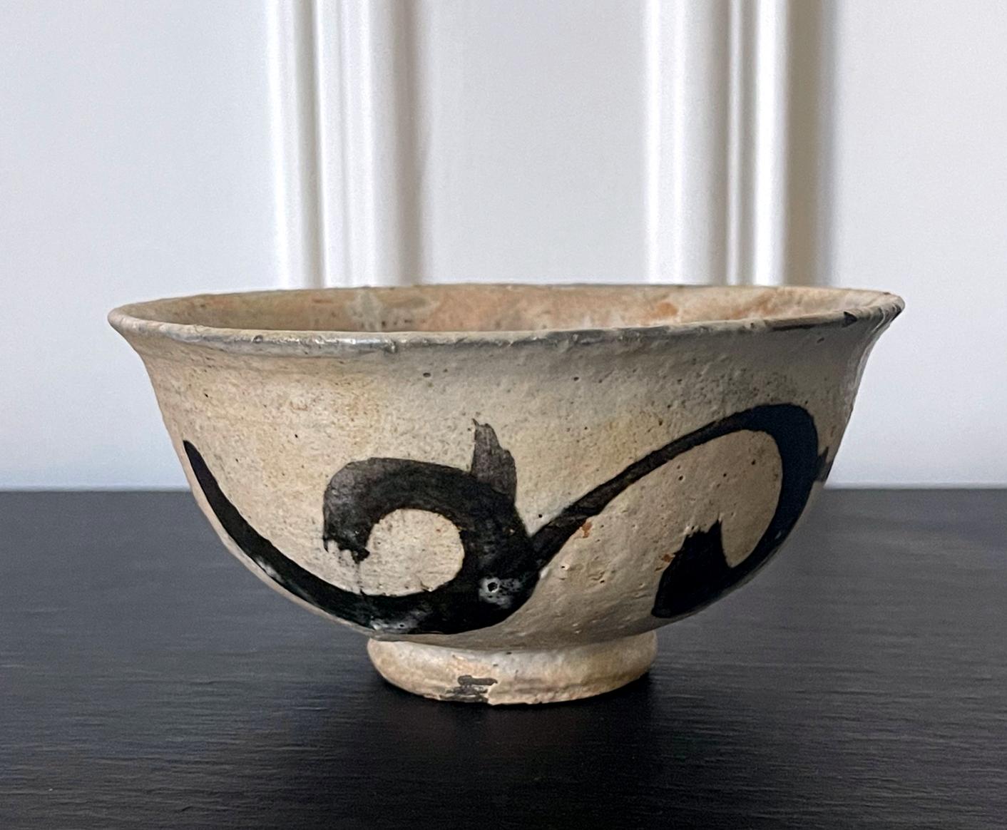 Glazed Korean Ceramic Buncheong Ware Tea Bowl Early Joseon Dynasty For Sale