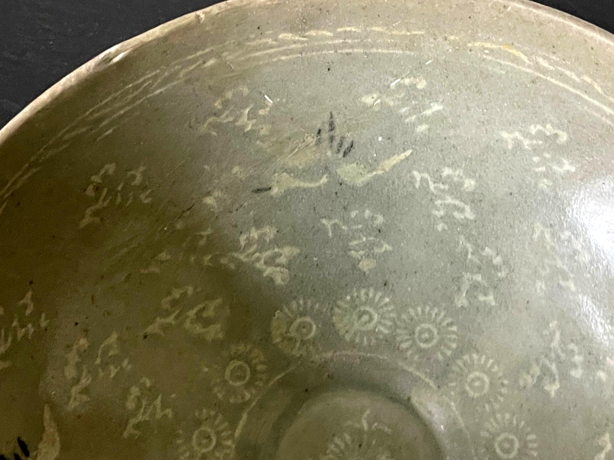 Korean Ceramic Celadon Bowl with Slip Inlay Goryeo Dynasty For Sale 10