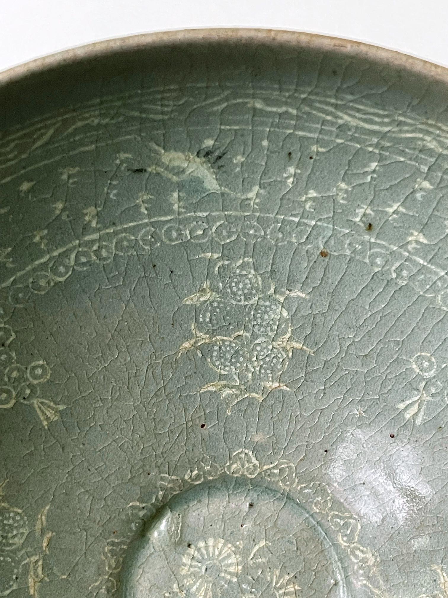 18th Century and Earlier Korean Ceramic Celadon Bowl with Slip Inlay Goryeo Dynasty For Sale
