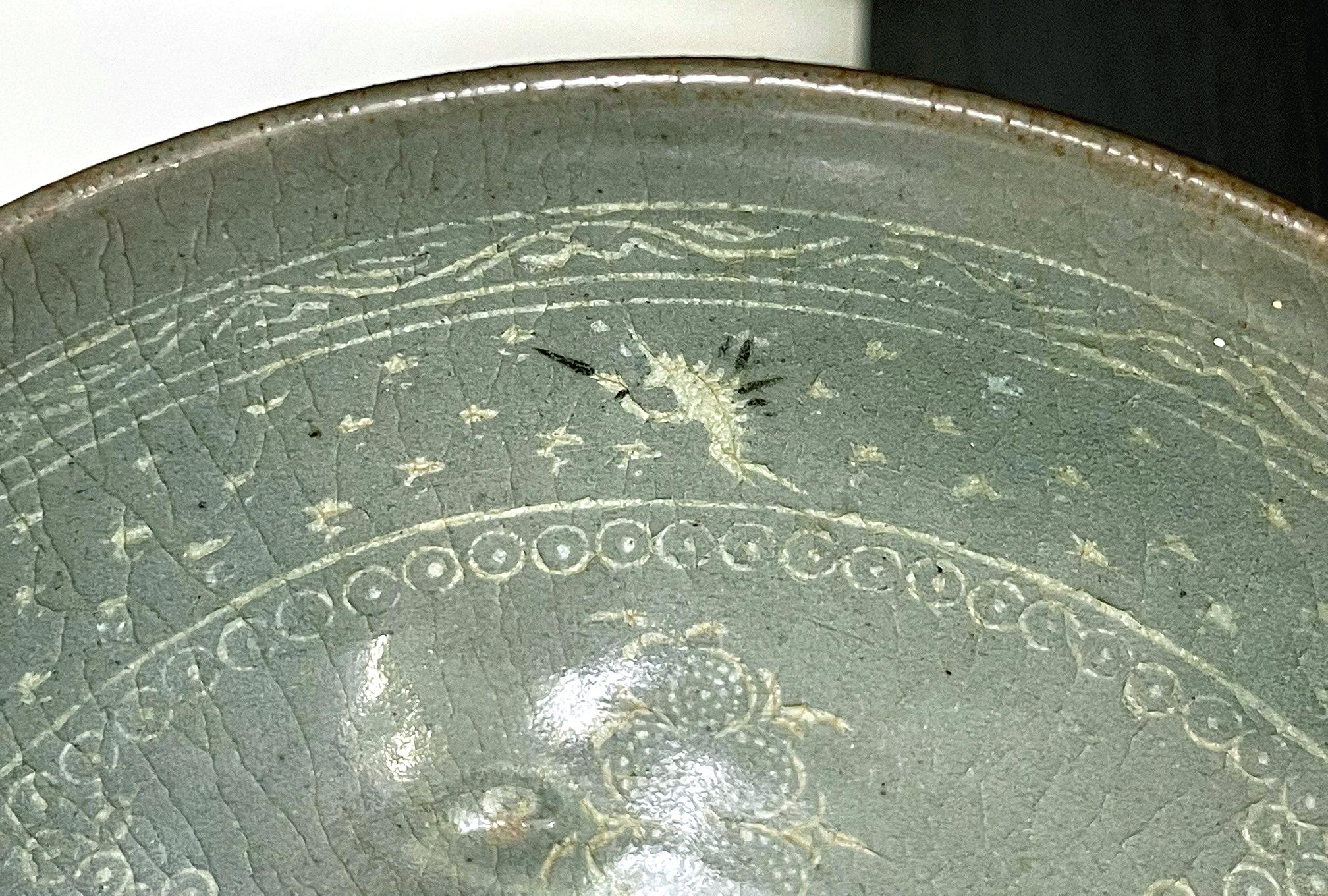 Korean Ceramic Celadon Bowl with Slip Inlay Goryeo Dynasty For Sale 1