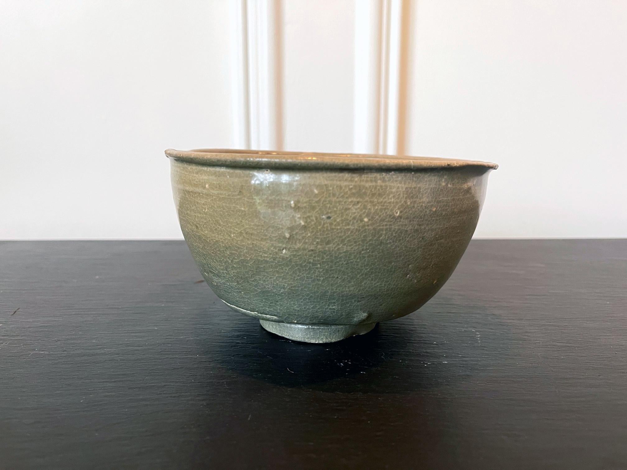 korean ceramic bowl