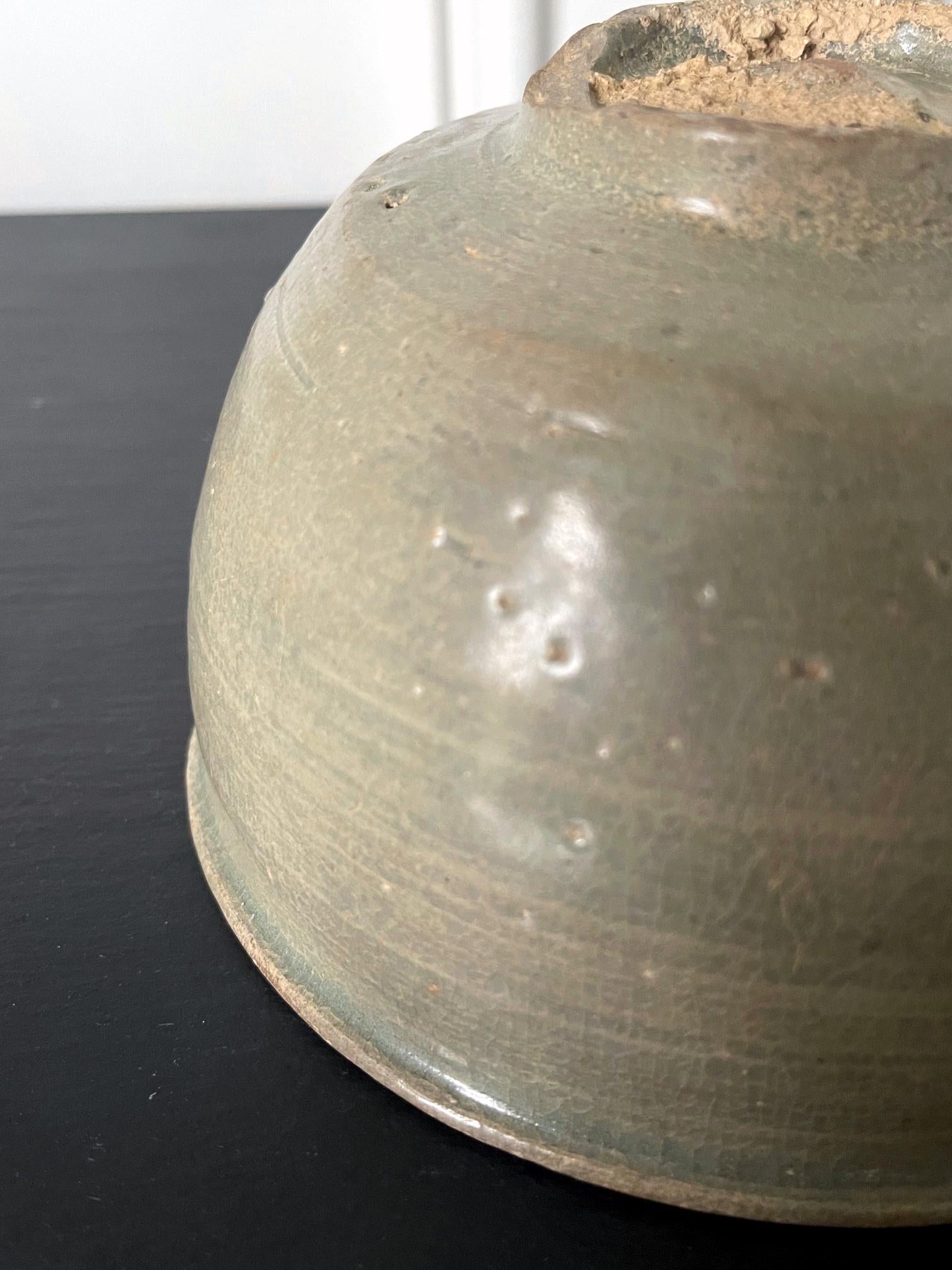 Korean Ceramic Celadon Deep Bowl Goryeo Dynasty For Sale 1