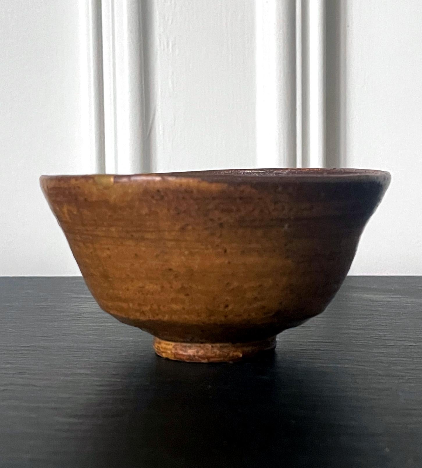 18th Century and Earlier Korean Ceramic Irabo Tea Bowl Chawan Joseon Dynasty For Sale