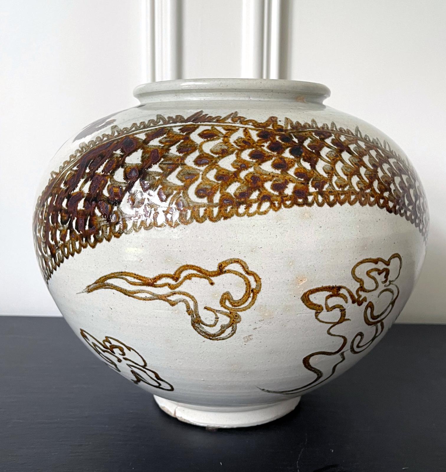 moon jar ceramics