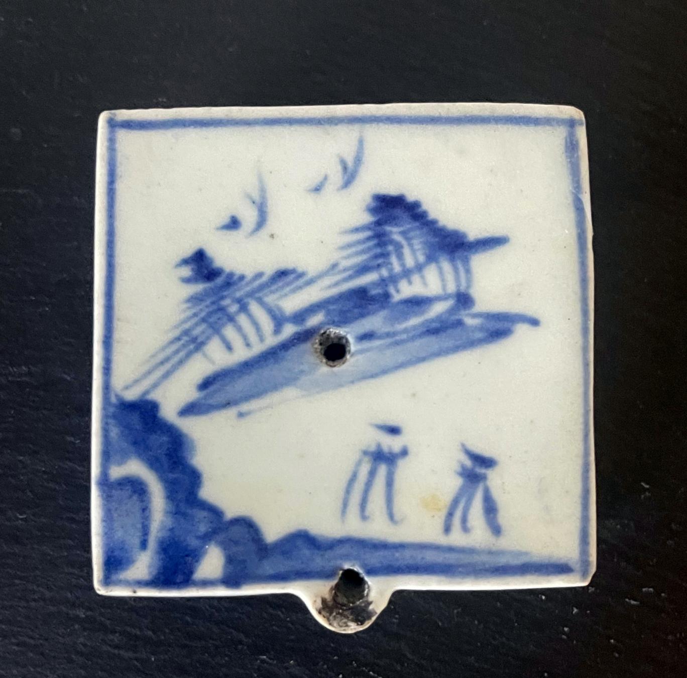 19th Century Korean Ceramic Water Dropper Joseon Dynasty For Sale
